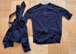 Van Rysel silniční dres + krátké kalhoty