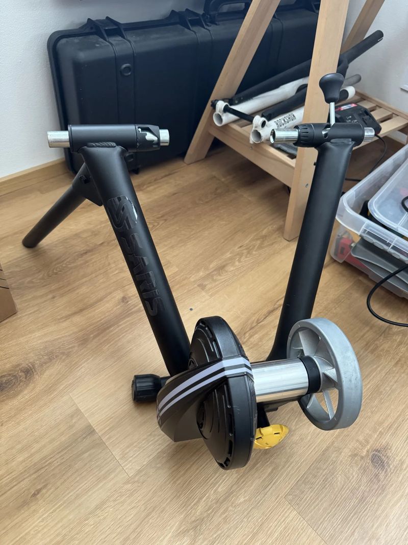 Chytrý trenažér Saris M2 1500W