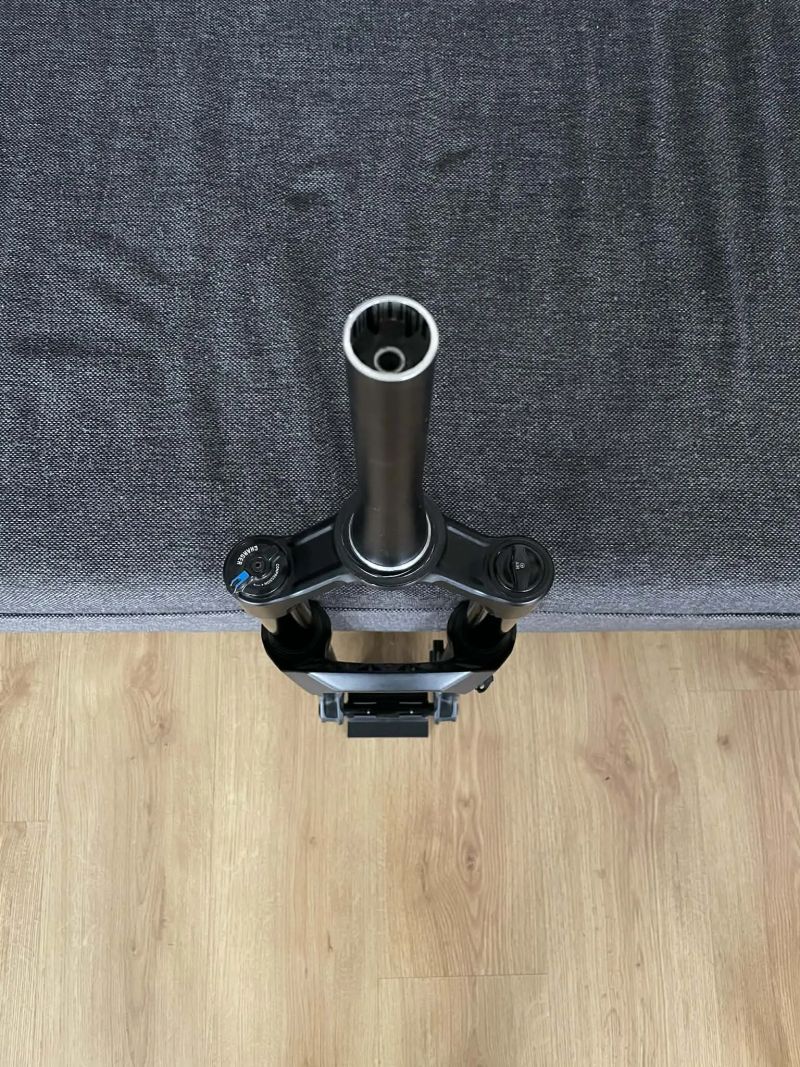 Zánovní vidlice 29" Rock Shox Lyrik Select RC, Boost, 150 mm, sloupek 19 cm