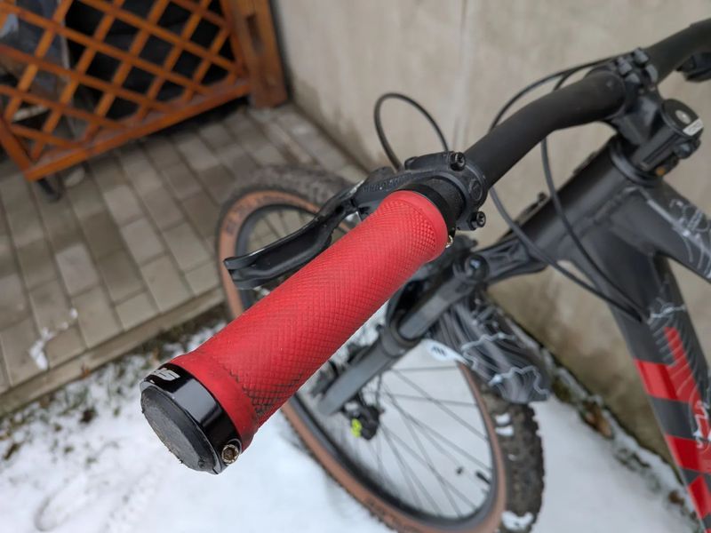 UPGRADOVANÝ Trek Marlin 5 gen 3 2024