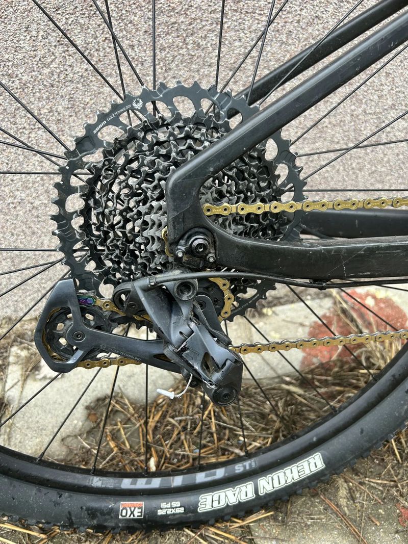 GT Zaskar Carbon Comp