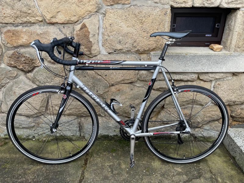 Trek 1200 SL řazení Shimano Tiagra/Sora 3x9, velikost 58