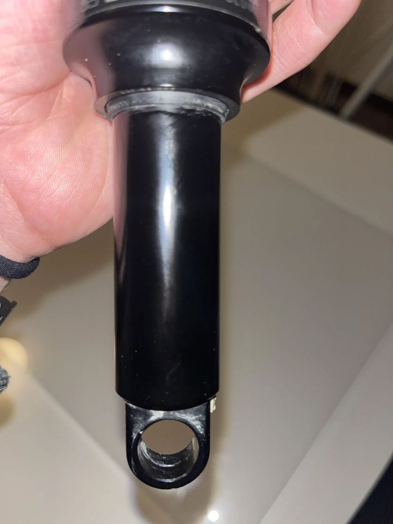 205 x 62,5mm Fox float DPS performance 2021