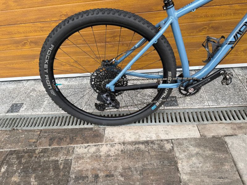 VPACE MAX 29Sram GX Eagle AXS 12 10-52 pro děti od 160cm 