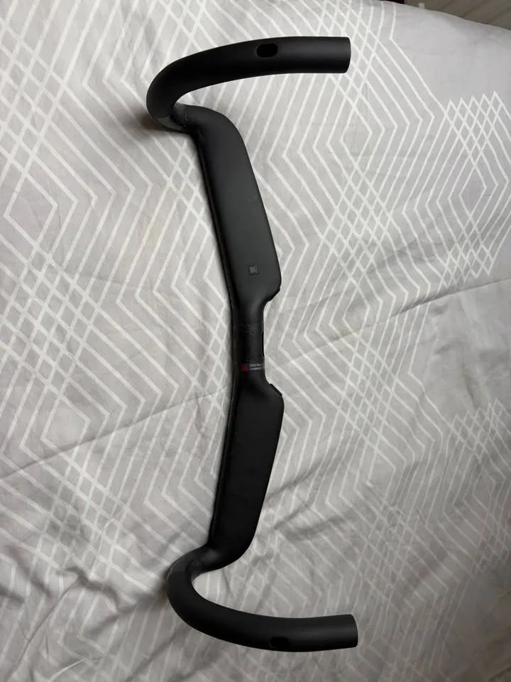 Řidítka Vision TRIMAX CARBON AERO (42,8 cm)