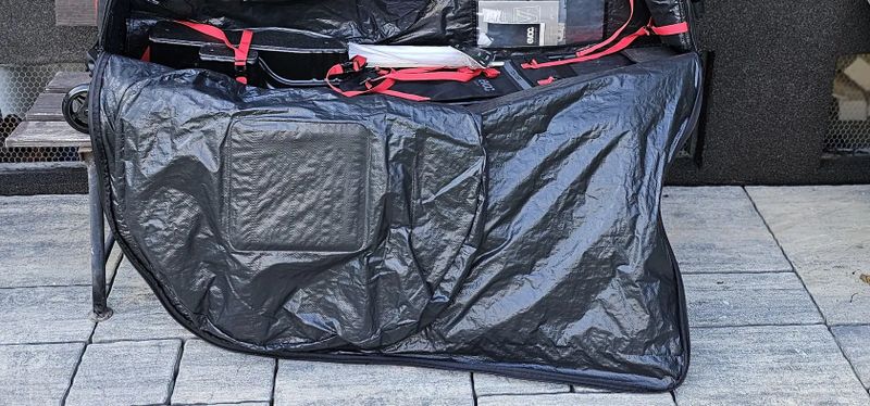 Přepravní vak na kolo EVOC