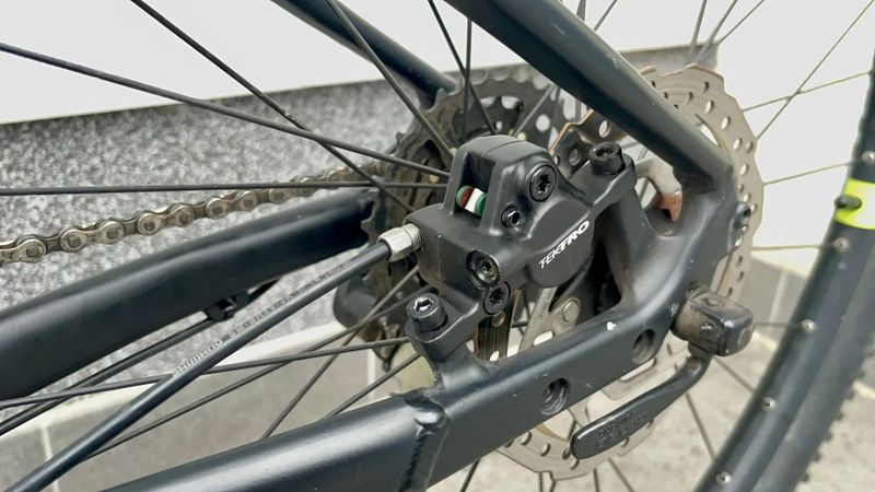 Horské kolo Rock Machine Manhattan 40-29 , M