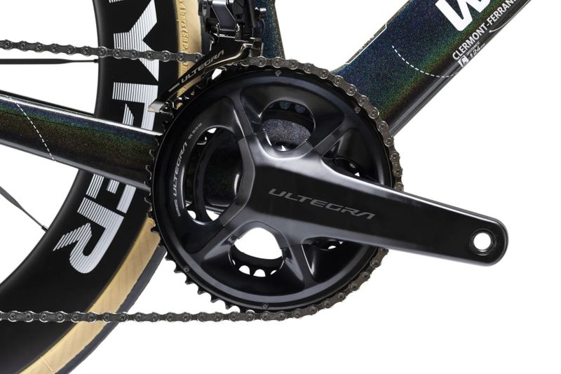 Winspace T1600 Shimano Utegra Di2, celokarbon