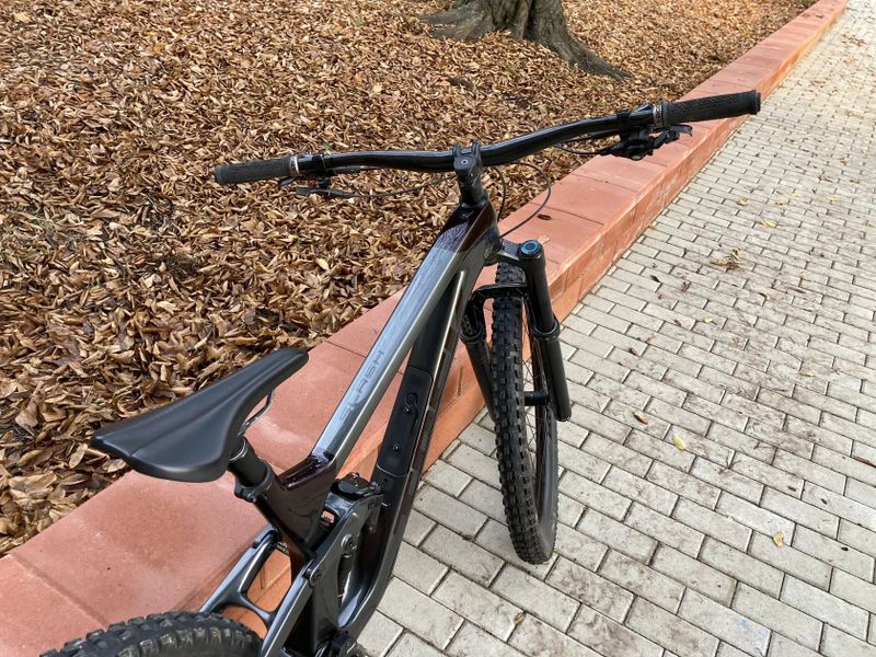 Trek Slash 9.8 XT velikost M/L