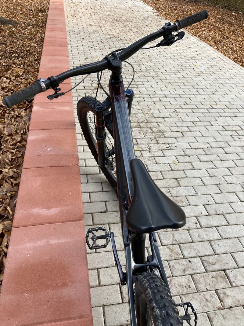 Trek Slash 9.8 XT velikost M/L