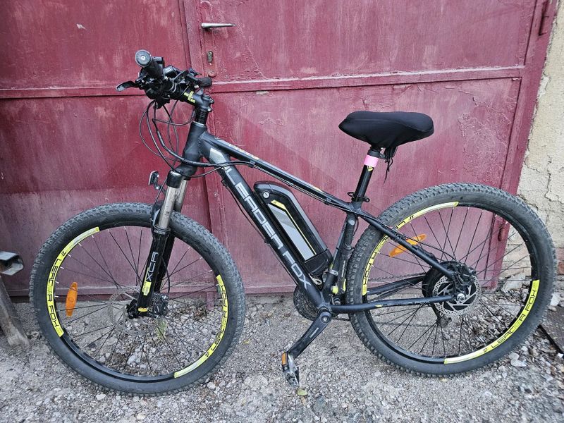 Elektrokolo 27.5" velikost S (145-165cm), 500Wh baterie, hydraulické brzdy, Bafang motor, velký LCD