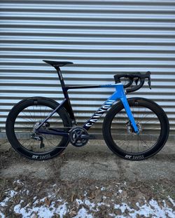 Canyon Aeroad - Ultegra Di2, DT SWISS, Wattmetr