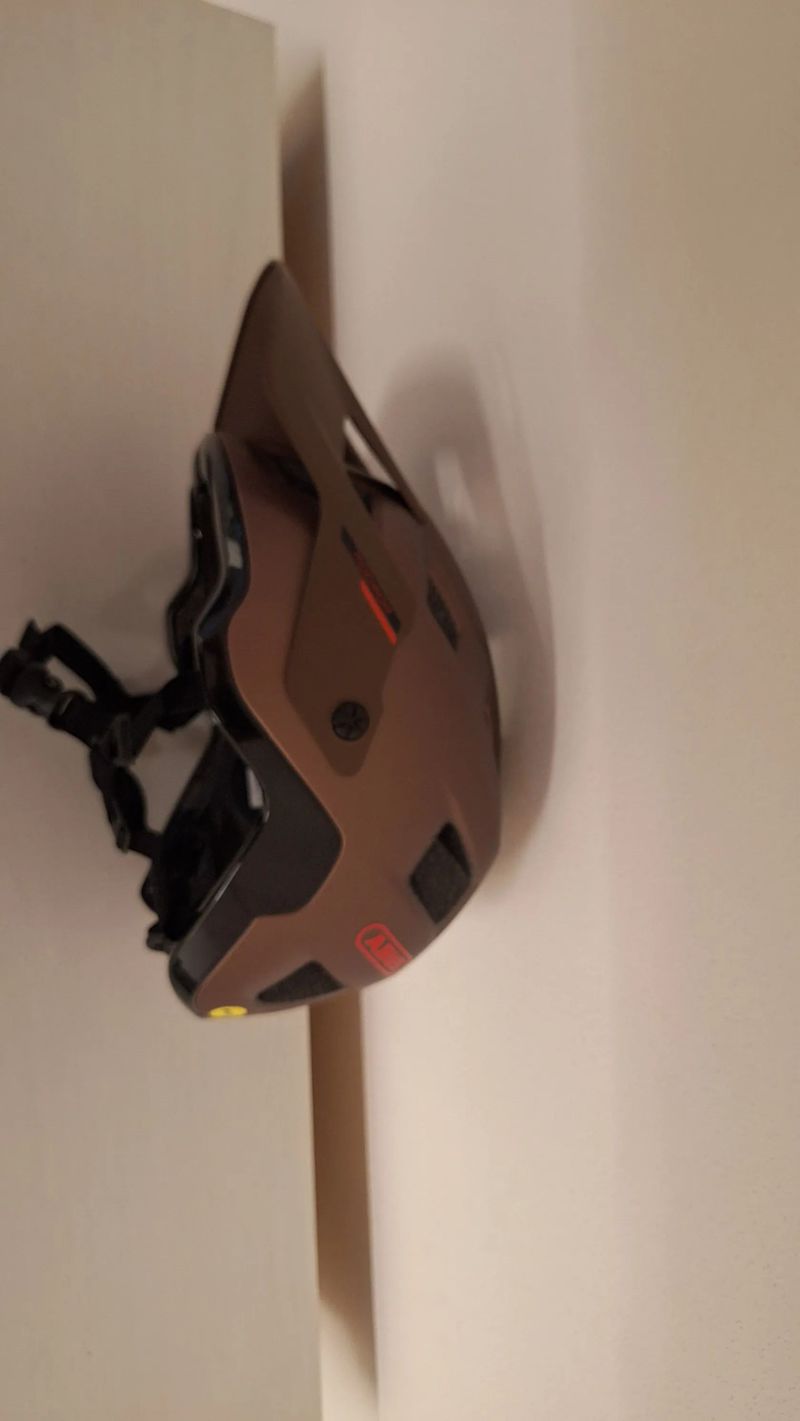 Cyklohelma značky Abus