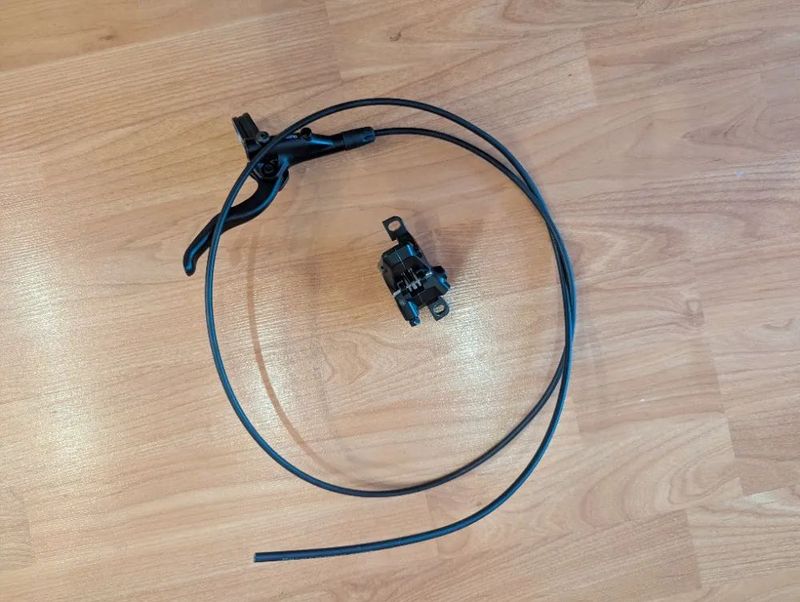 Set přední zadní - Shimano MT410 sundané z nového kola