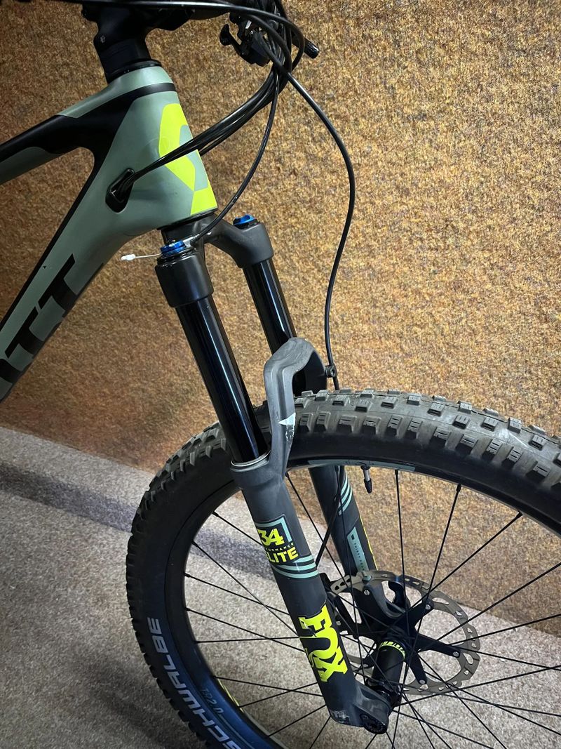 SCOTT Genius Carbon XL – 160 mm / FOX / XT 4-pístky / 27,5" Enduro