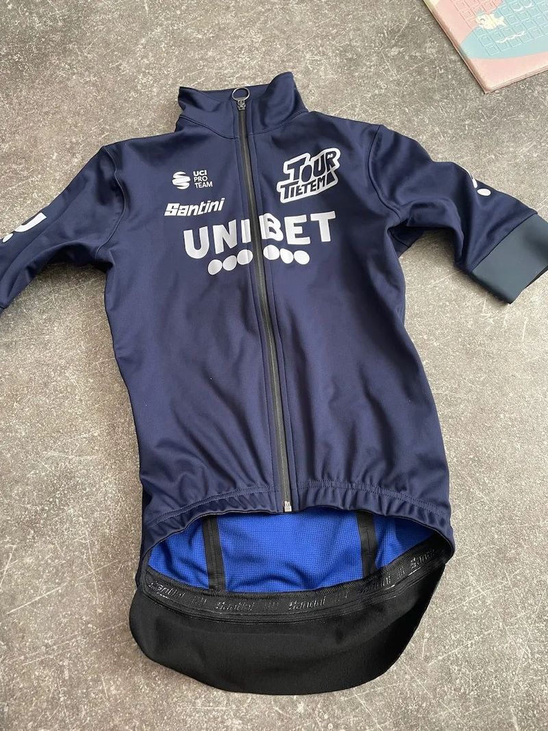 Santini dres do deště