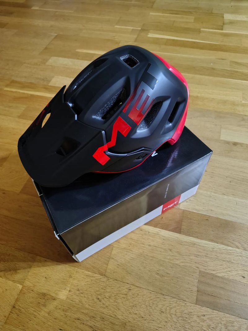 Enduro helma Met Roam 58-62cm 