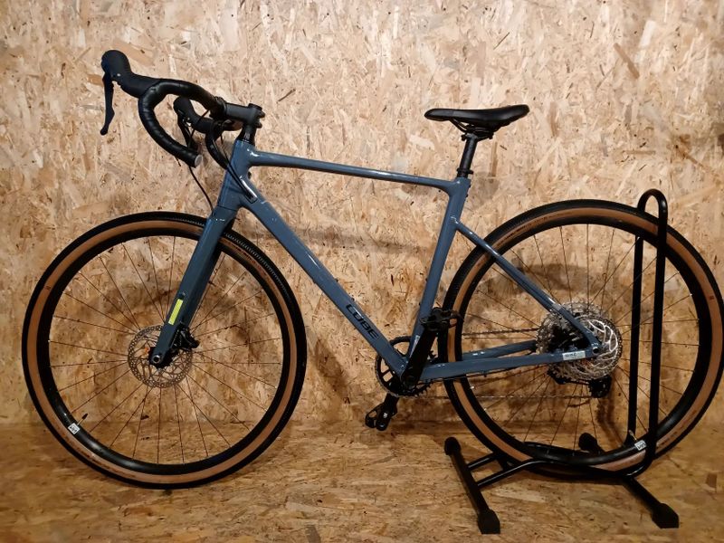 Gravel CUBE NUROAD EX 28" 2025