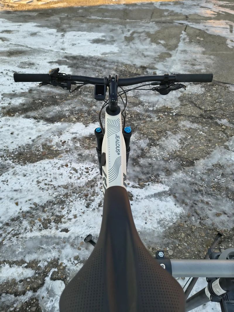 Radon Jealous Hybrid 10.0