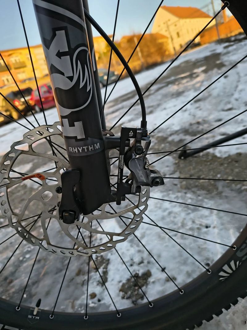 Radon Jealous Hybrid 10.0