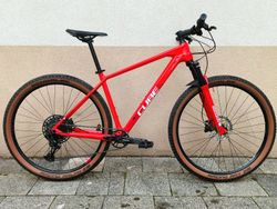 CUBE REACTION C:62 ONE 2021, vel L, carbon 29", TOP STAV, 11,5 kg, Najeto 200 km