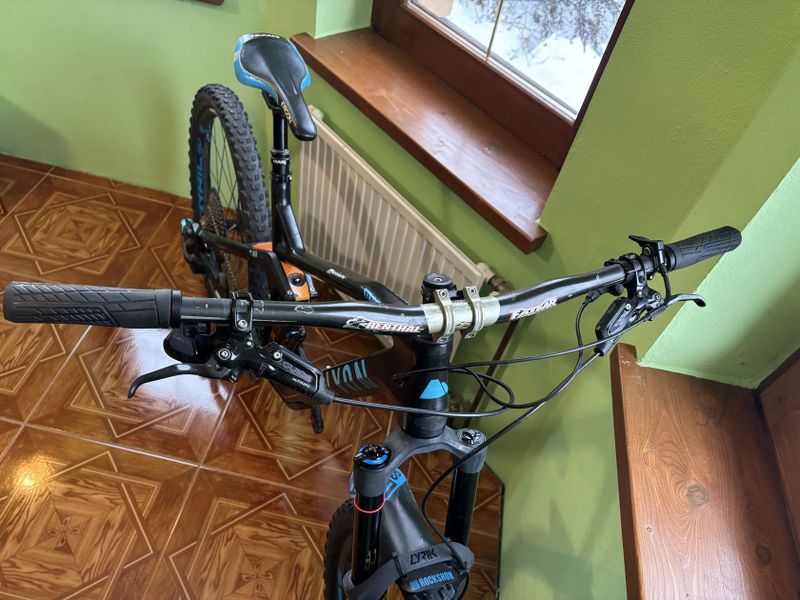 Canyon Strive CF 9, Sram X 12 AXS