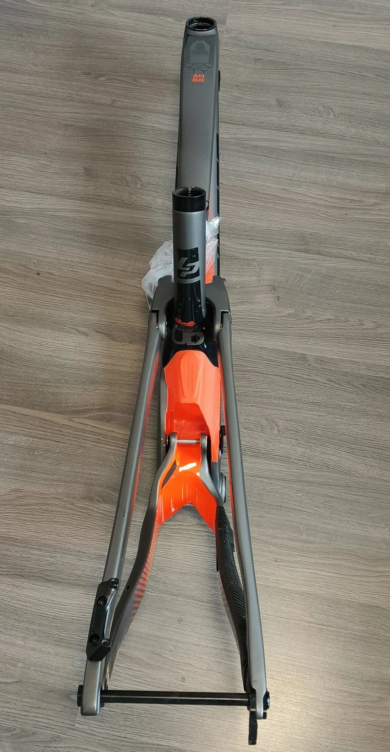 LAPIERRE Zesty AM 8.0 FIT vel. M, carbon, rám 27,5"/29"