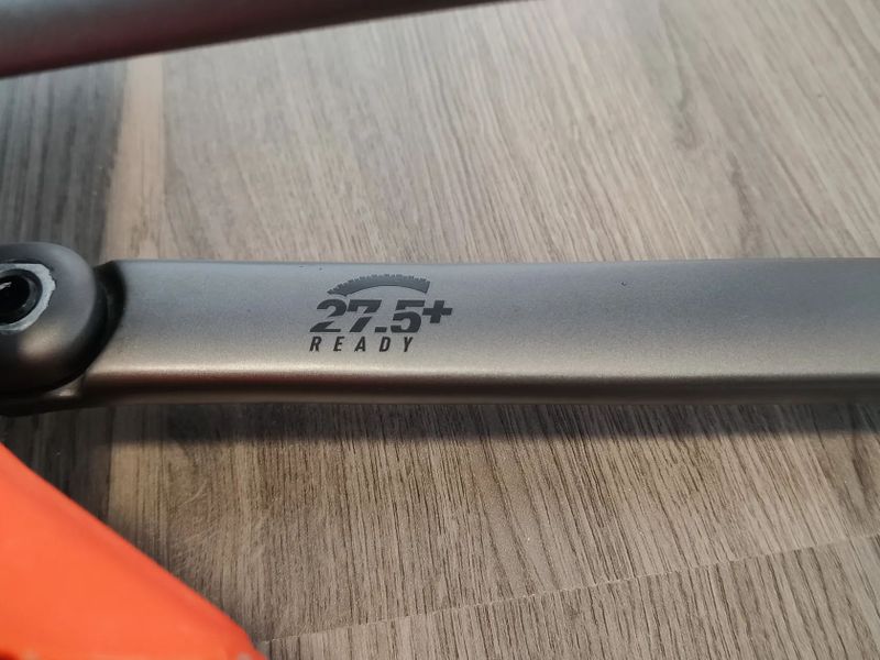 LAPIERRE Zesty AM 8.0 FIT vel. M, carbon, rám 27,5"/29"