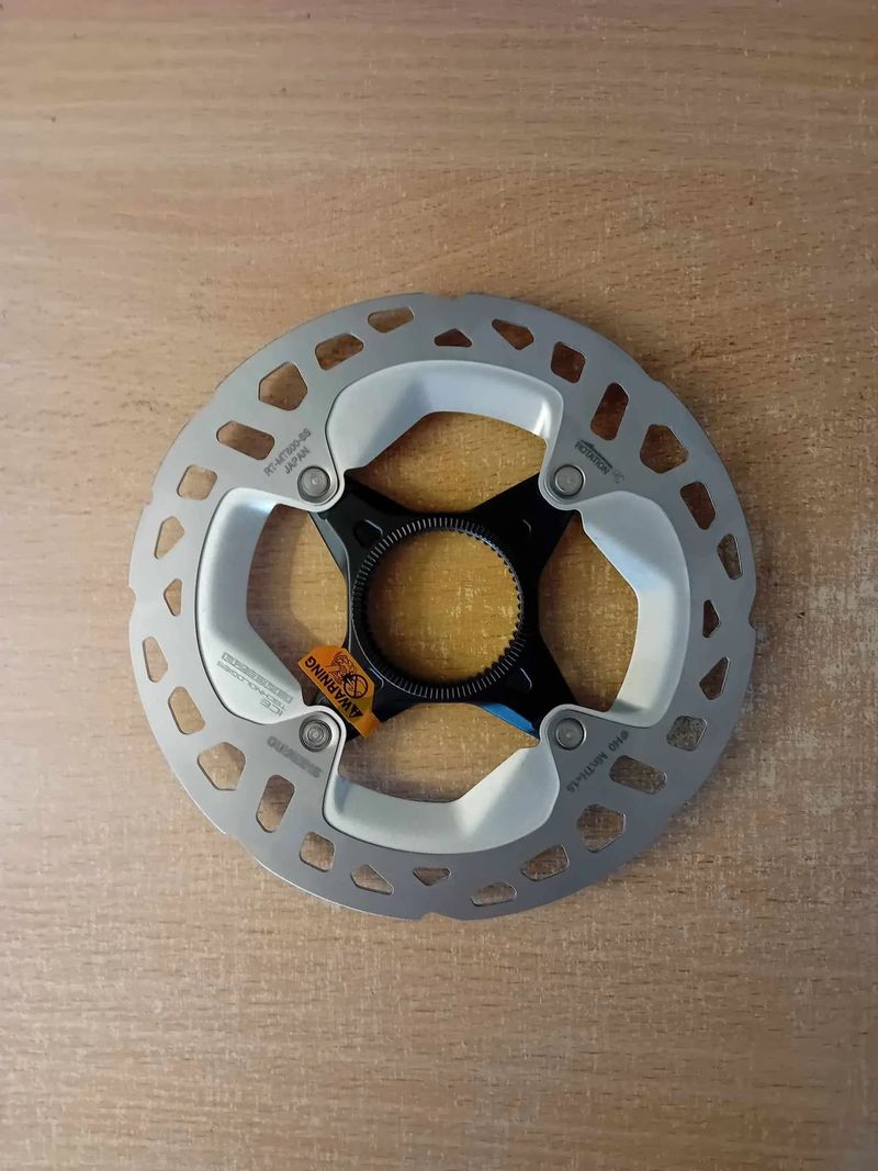 Brzdový disk Shimano XT/Ultegra 140mm, nepoužitý