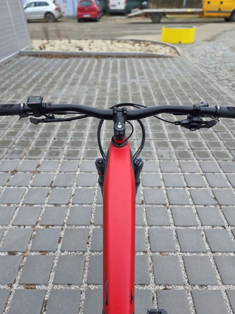 Elektrokolo E-Framer EIGER Carbon 2025 29" velikost L