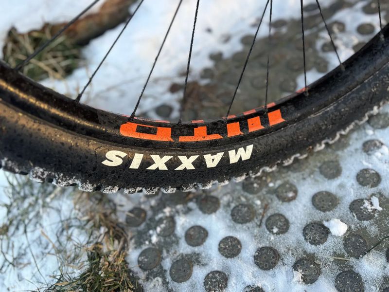 Propain Spindrift CF4, velikost M