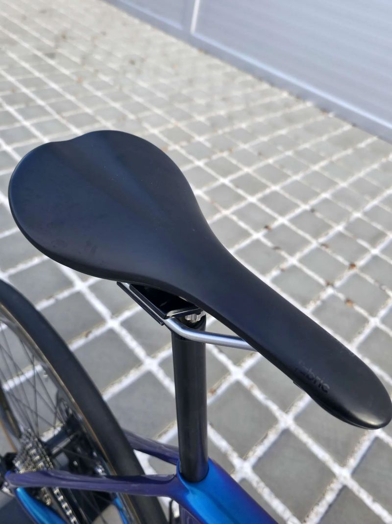 Silniční kolo Cannondale Synapse Carbon Disc Ultegra Di2 – velikost 54cm (M)