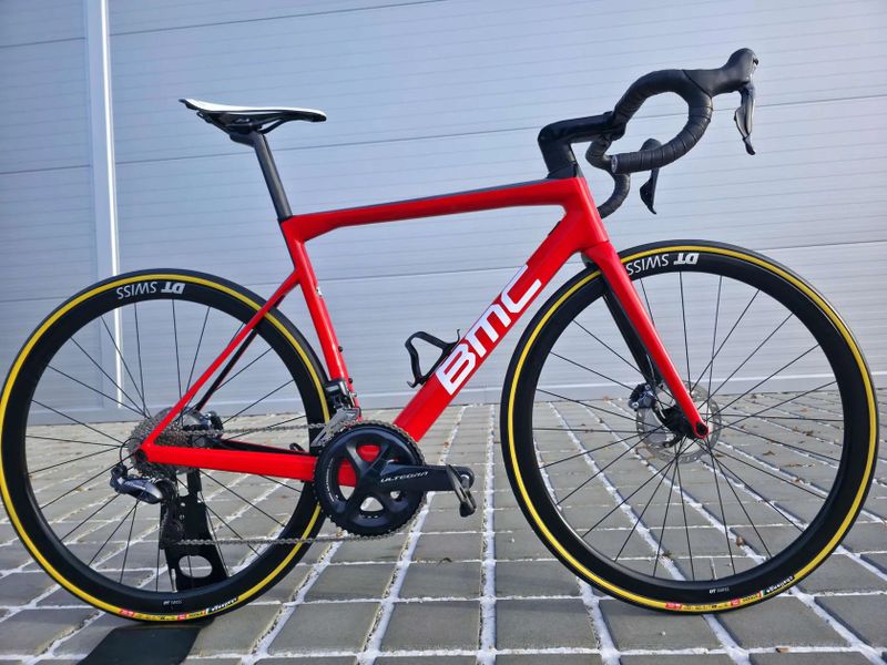 Silniční kolo BMC Teammachine SLR01 ONE Carbon 2022 Ultegra Di2 – velikost 54cm (M)