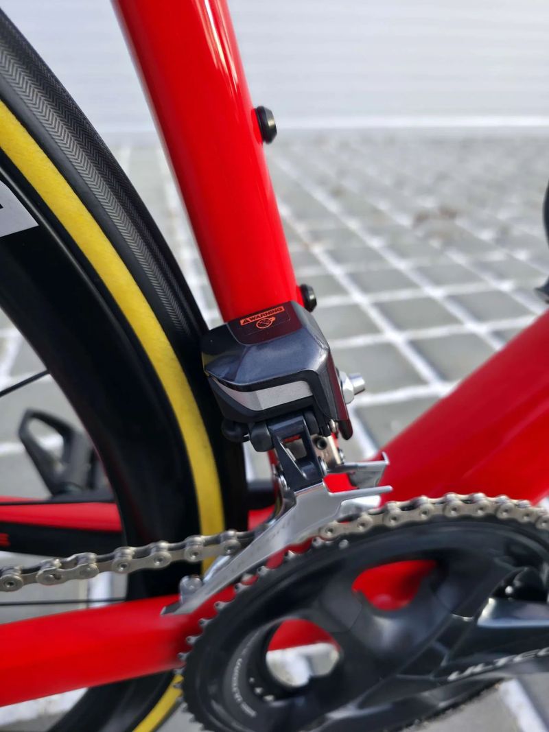 Silniční kolo BMC Teammachine SLR01 ONE Carbon 2022 Ultegra Di2 – velikost 54cm (M)