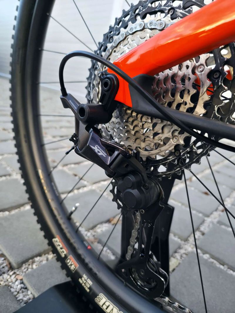 Horské kolo Cannondale Scalpel Carbon 2 2021 29″ velikost XL