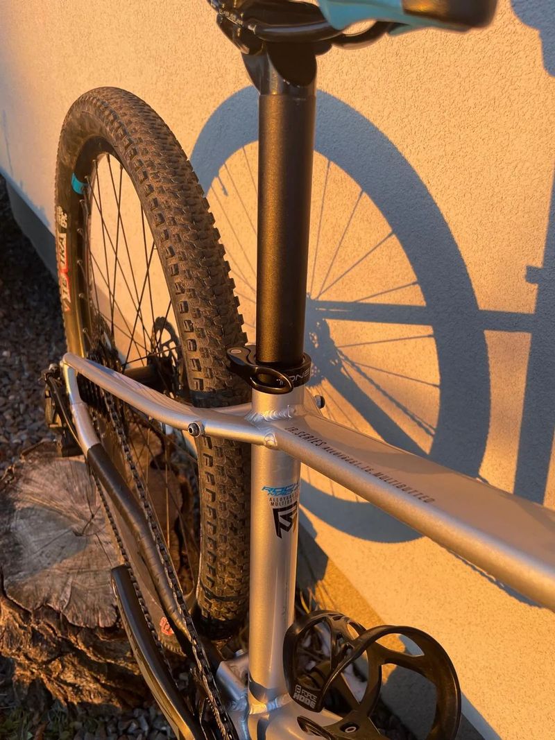 Rock Machine Thunder 27 HD LTD