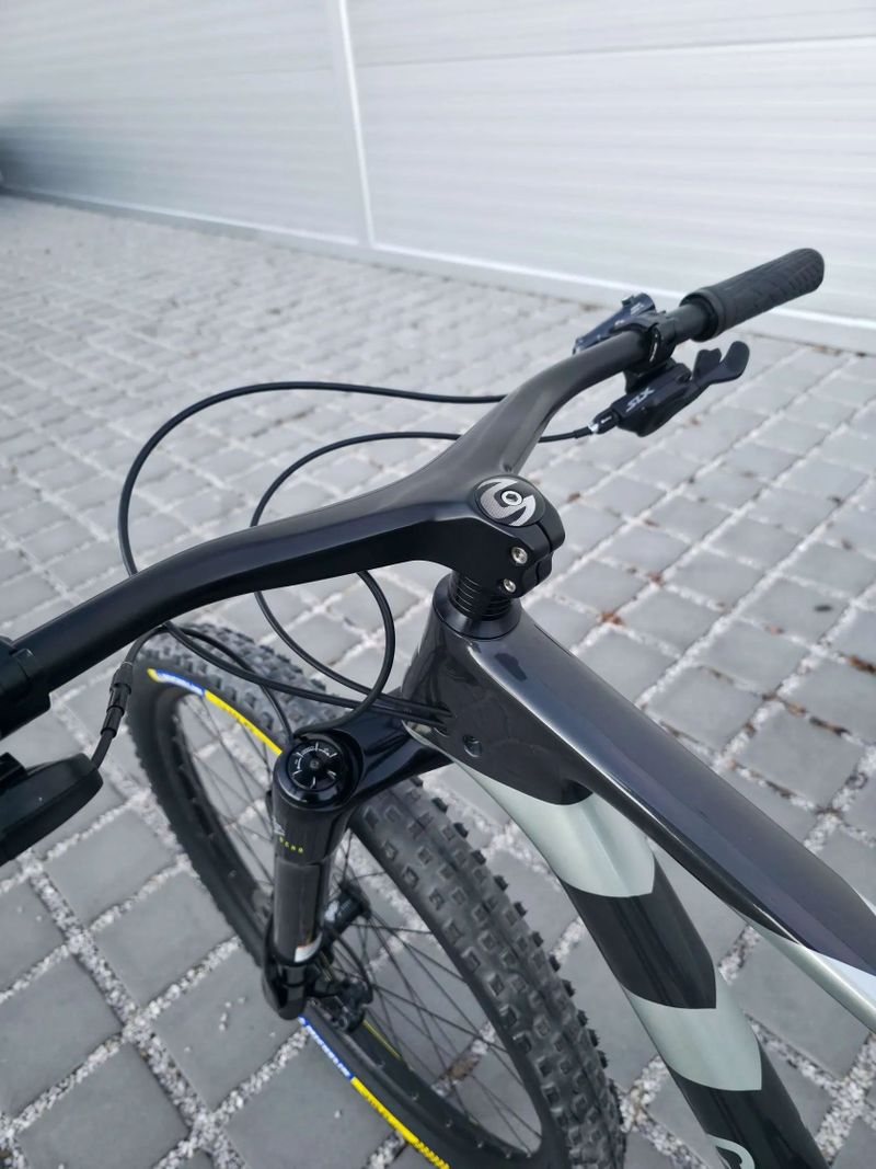 Horské kolo Cannondale F-Si Carbon 4 2020 29" velikost M