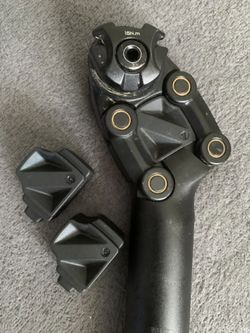 Odpružená sedlovka BBB průměr 30,9