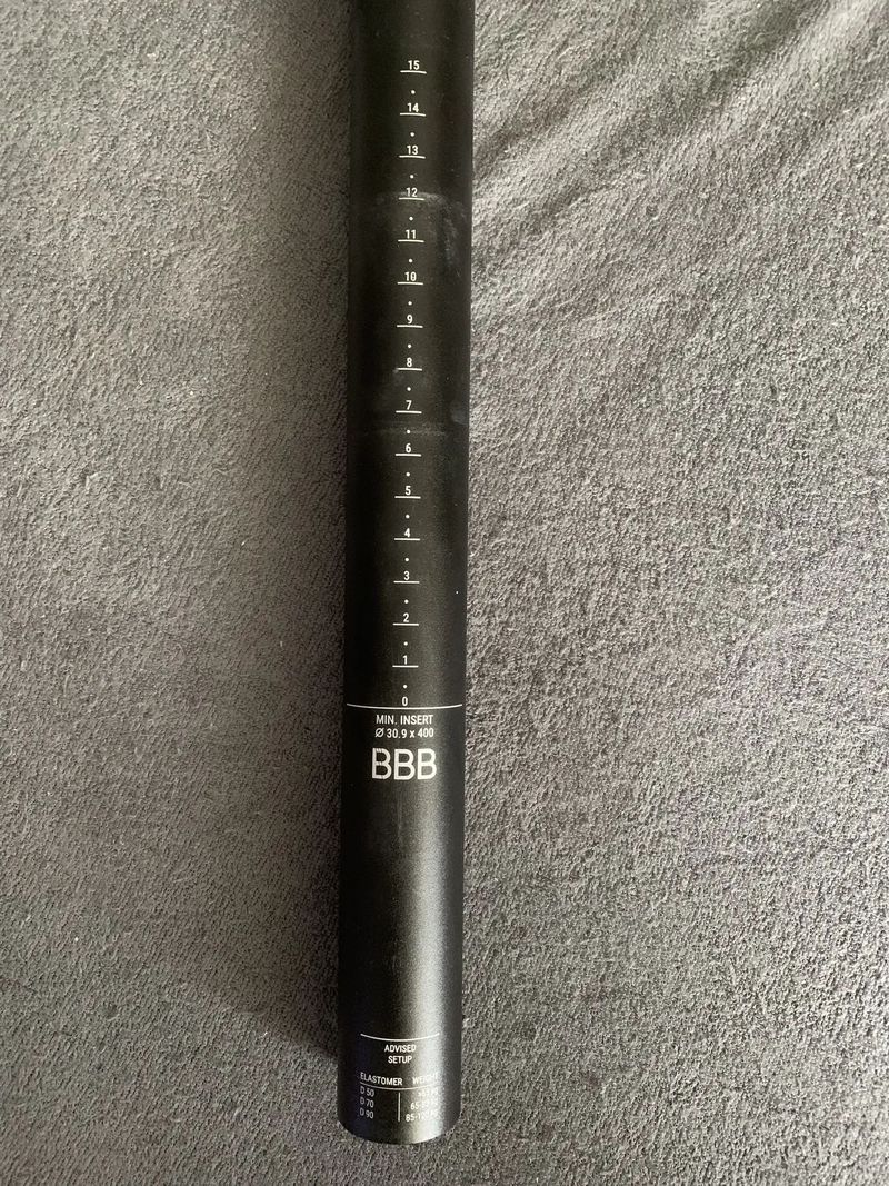 Odpružená sedlovka BBB průměr 30,9