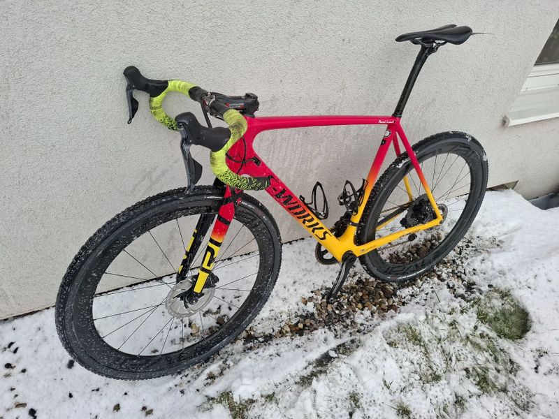 Specialized Crux S works