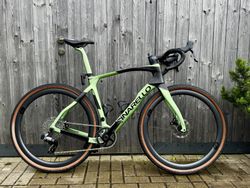 Pinarello Grevil F7 Rival eTap