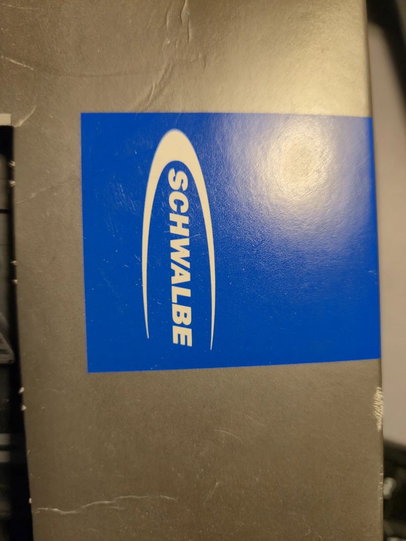 Schwalbe 27,5 x 2,25