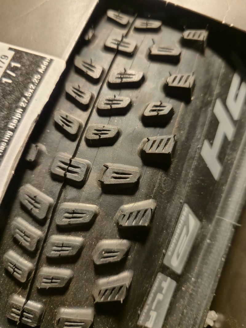 Schwalbe 27,5 x 2,25