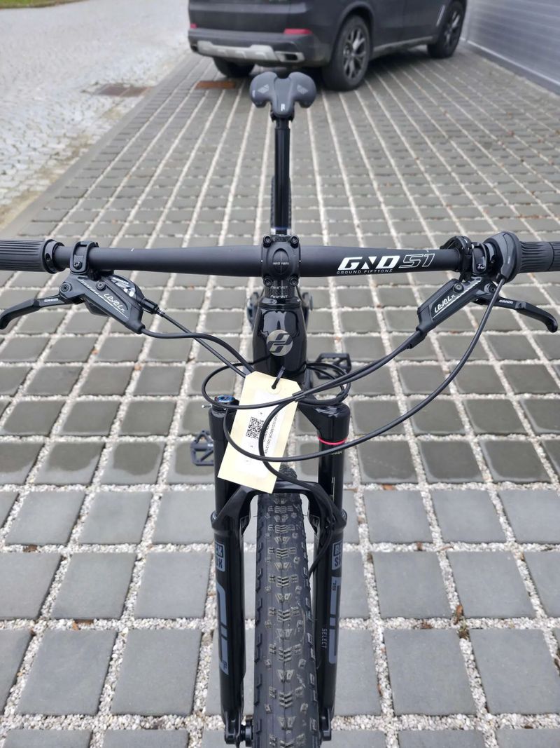 GHOST Lector SF UC Team Black/Rainbow 29″ velikost M