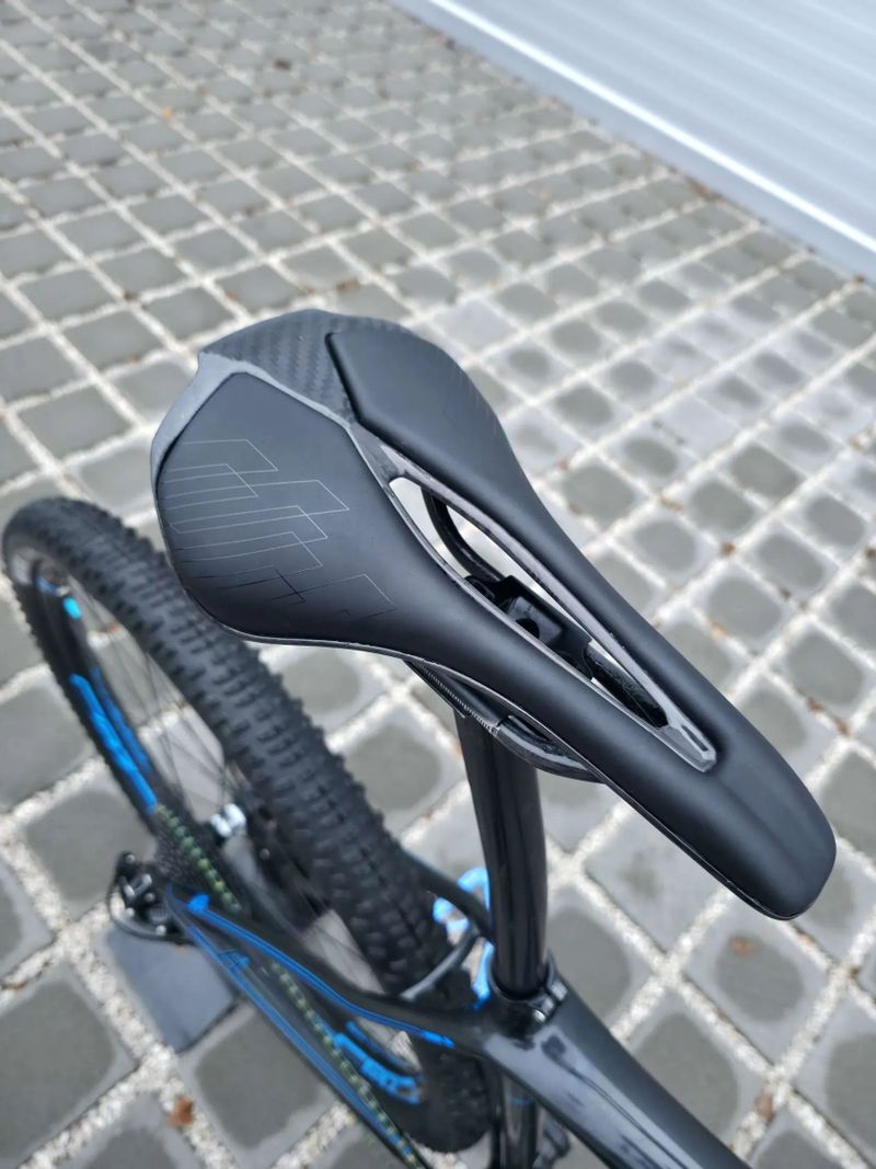 Cannondale F-Si 29″ Carbon 2 2016 velikost L