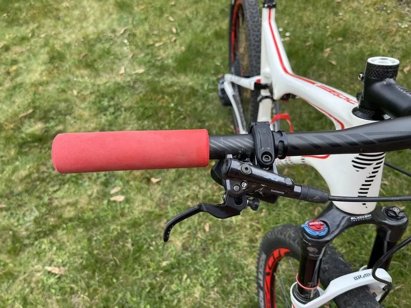 Specialized S-Works Epic WorldCup (vel. XL, sada Sram XX AXS, váha 10,4 kg)