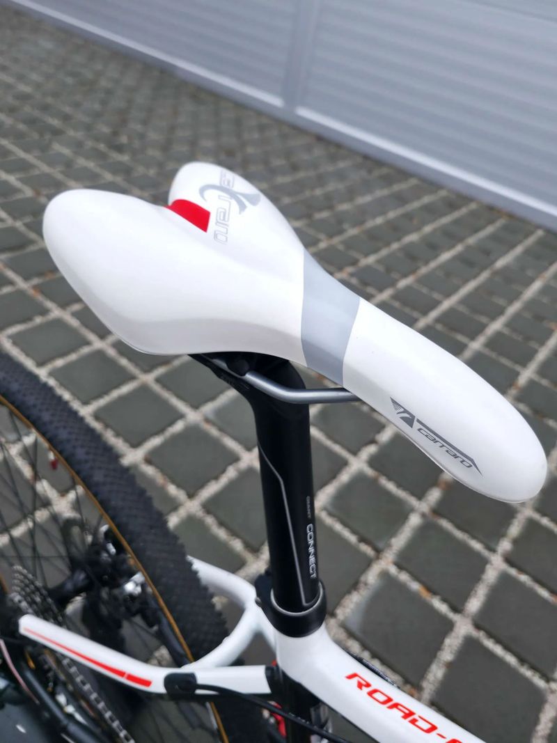 Elektrokolo Giant Road E+ 2 28″ velikost M