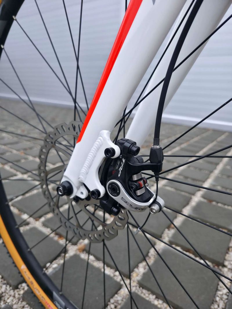 Elektrokolo Giant Road E+ 2 28″ velikost M