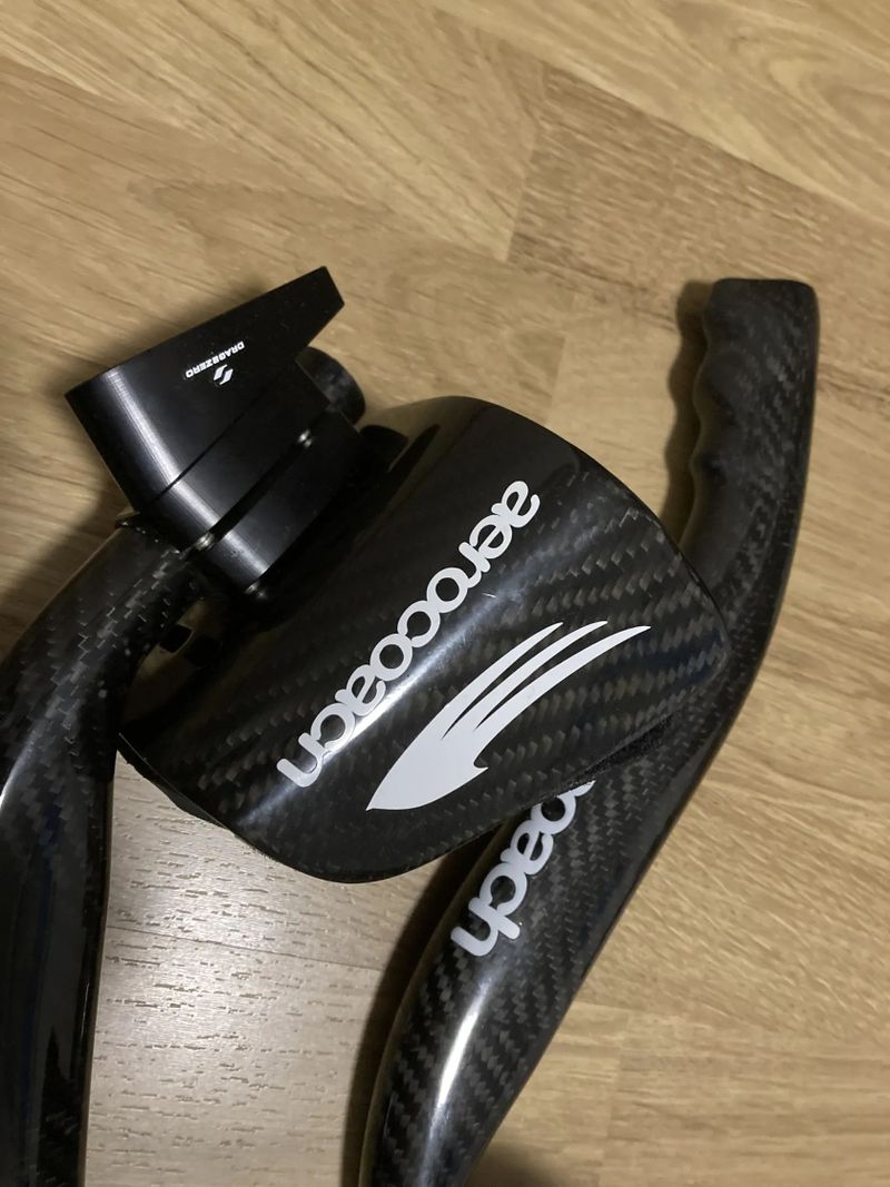 Triatlonové Aerocoach podpěrky a nástavce + drag2zero podložka s 15 sklonem a objímka