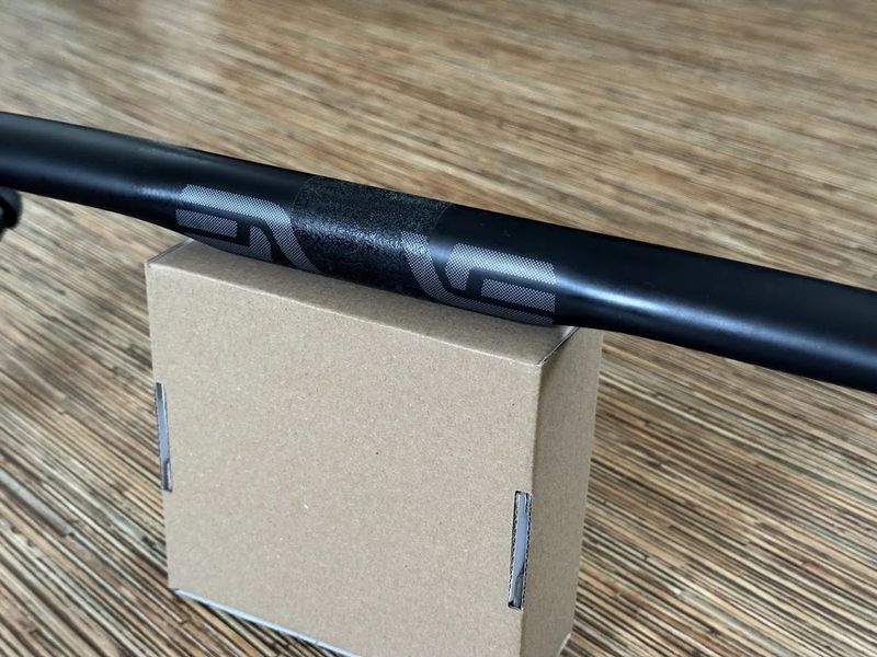 Karbonová řídítka Enve G Series Gravel 440 mm